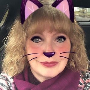 Meet your Posher, Jennifer